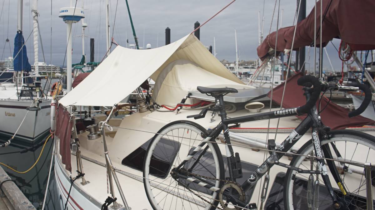 pino with a white tent over the cockpit