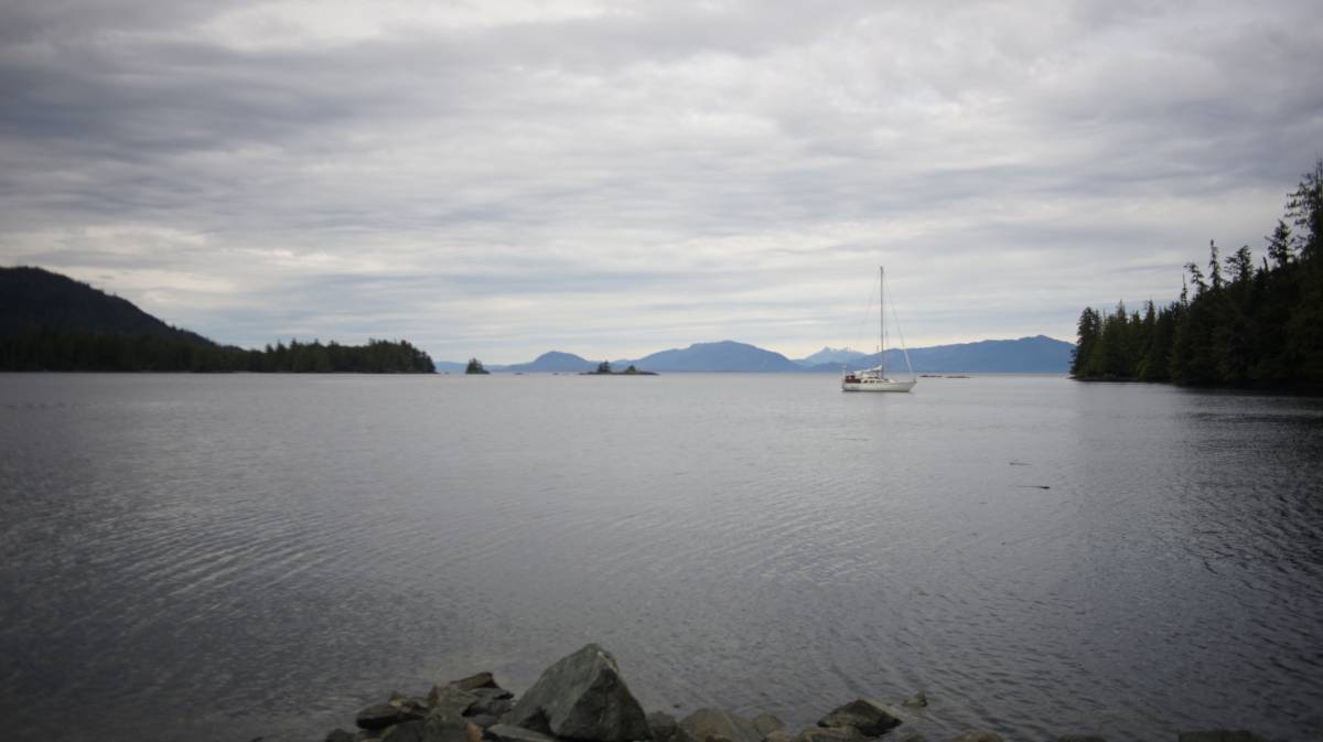 pino at anchor in the south of ratz harbor